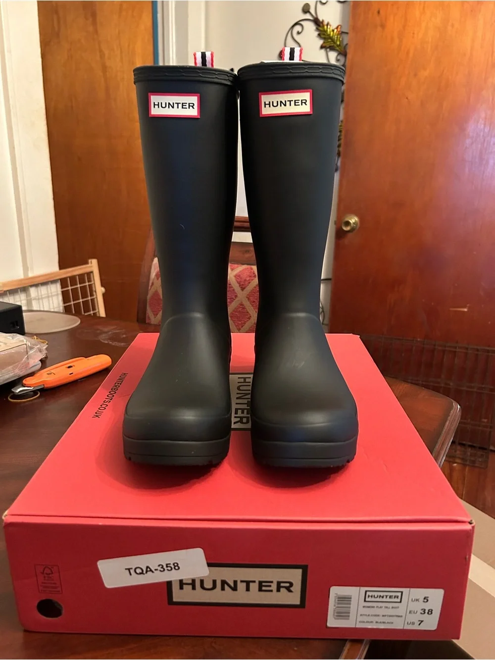 Women’s Hunter Matte Black Mid-Calf Rain Boots with Red-Trim Logo